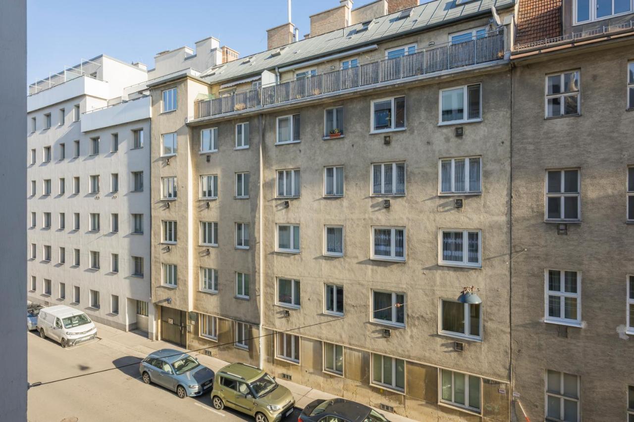 Cozy Favoriten Vienna Exterior photo