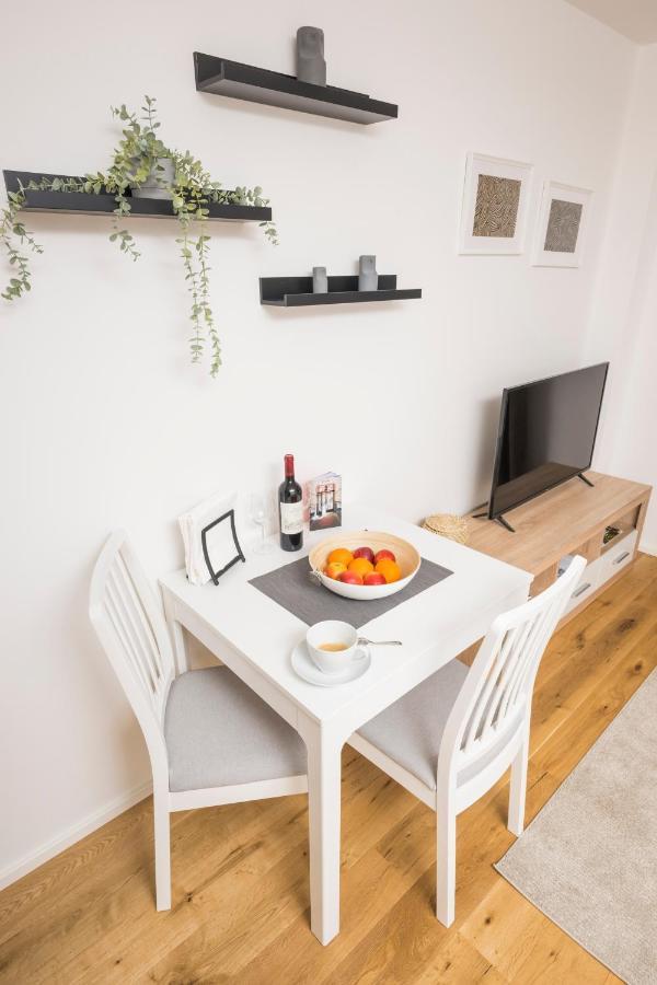 Cozy Favoriten Vienna Exterior photo
